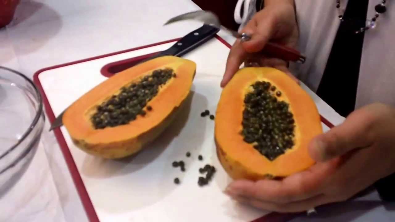 How to Clean, Cut, and Eat a Papaya