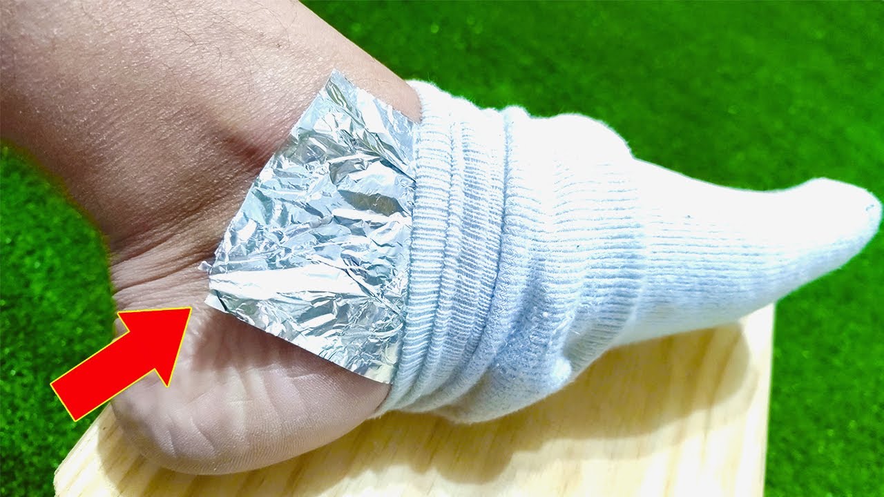 Put Aluminum Foil on Your Feet and Stop Spending Money at the Pharmacy: The Surprising Hack