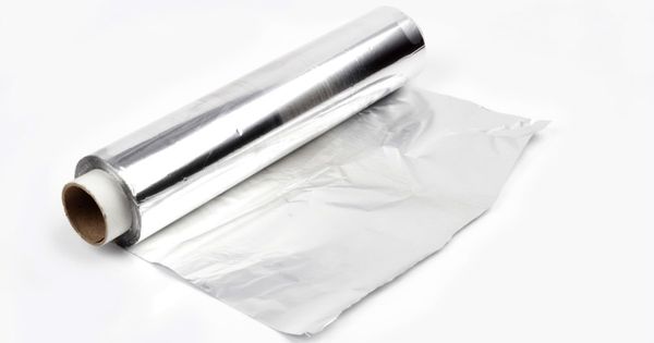 Doctors Now Have Warning: If You Use Aluminum Foil, Stop It Or Face Deadly Consequences