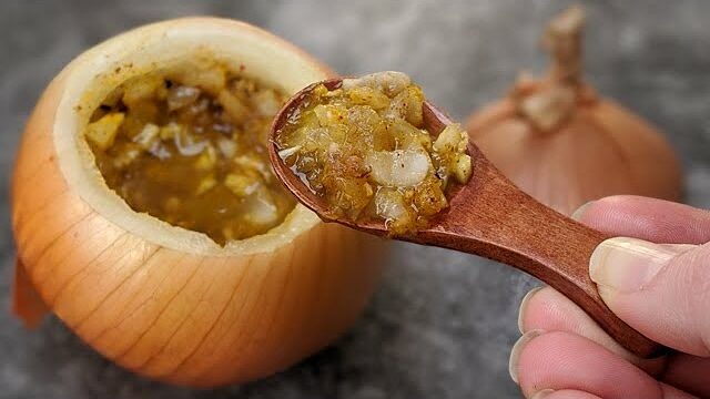 Natural Cough Relief and Antibiotic: Onion and Honey Remedy