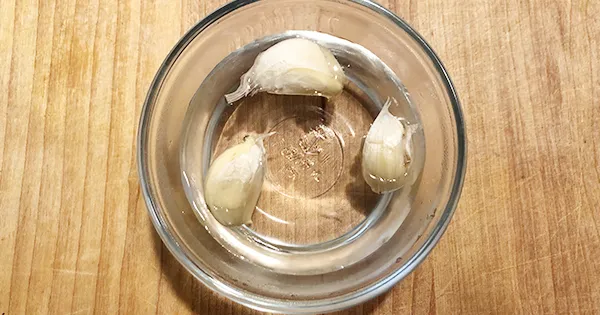 Benefits of Garlic Water: Why You Should Drink It and How to Make It