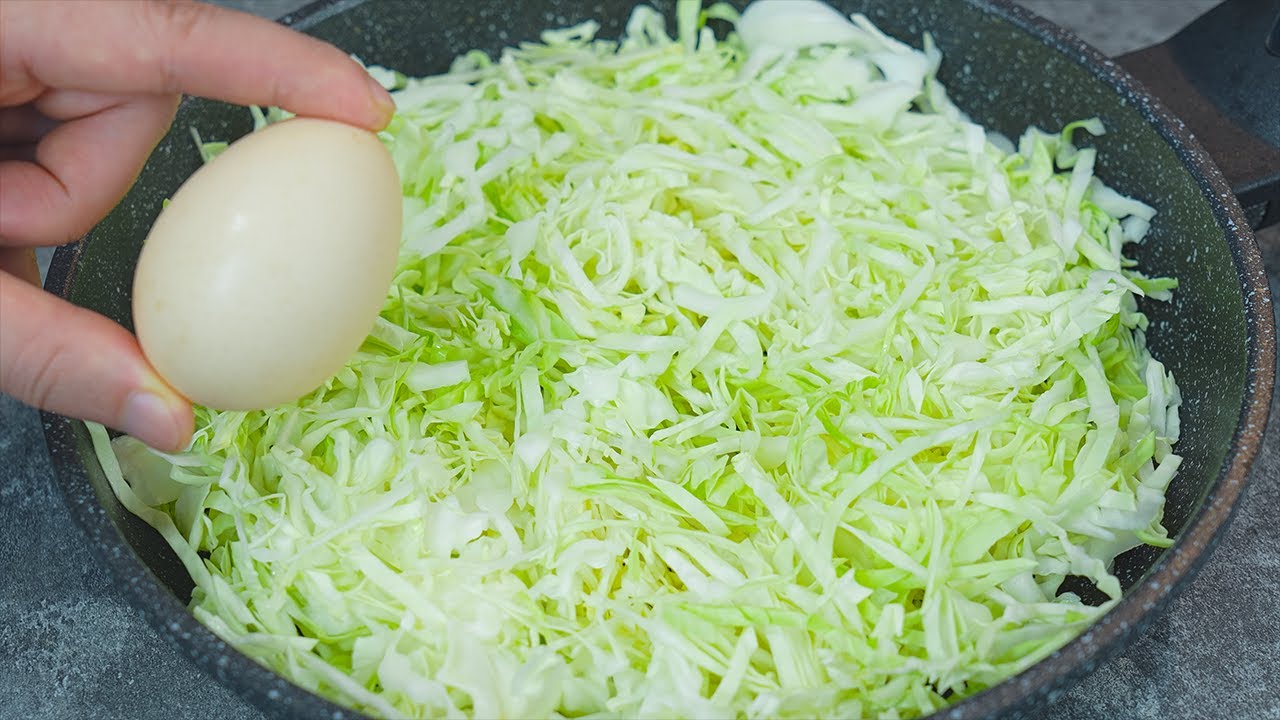 Cabbage with Eggs is Better Than Meat! Simple, Easy, and Delicious Cabbage Recipe