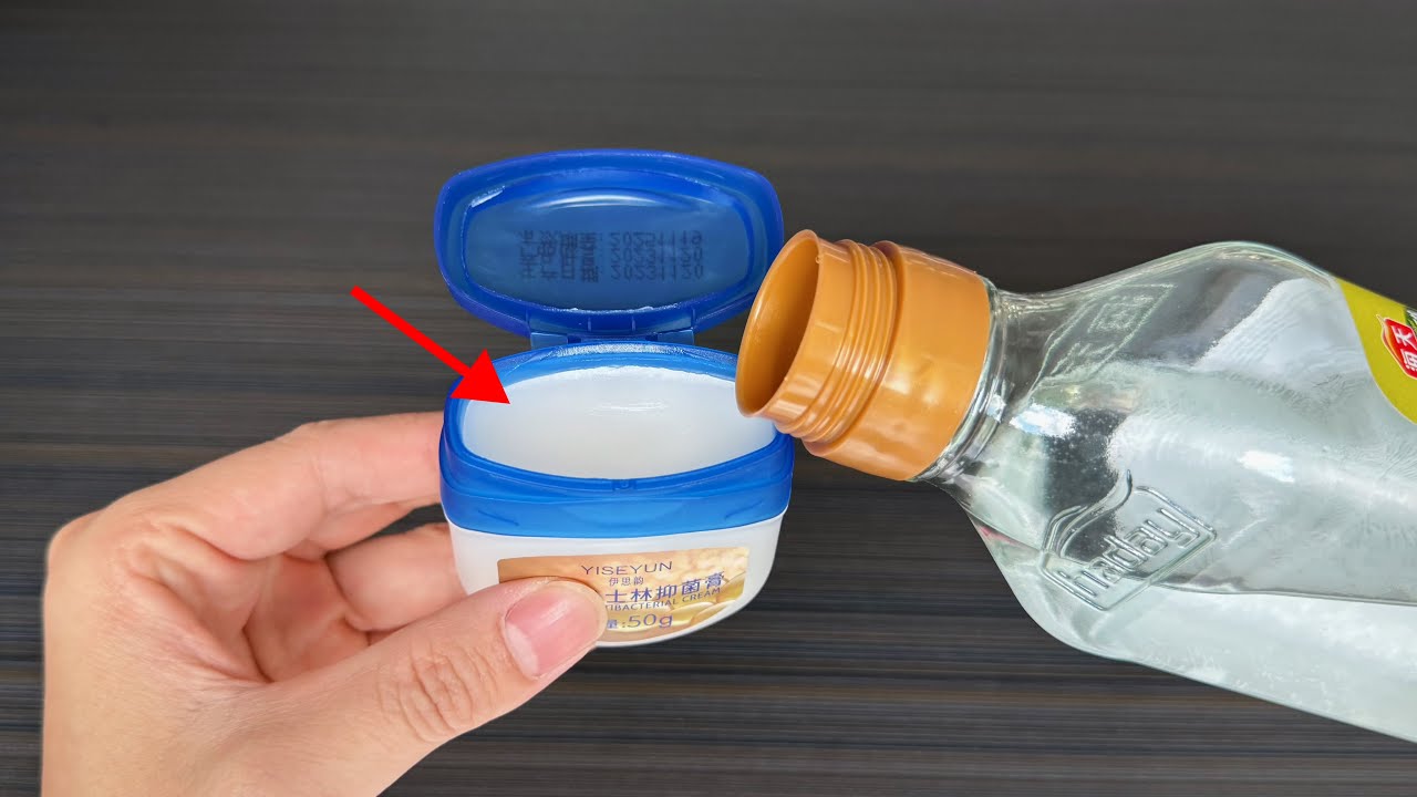 Vaseline + White Vinegar = Magic! Amazing Hacks You Never Knew