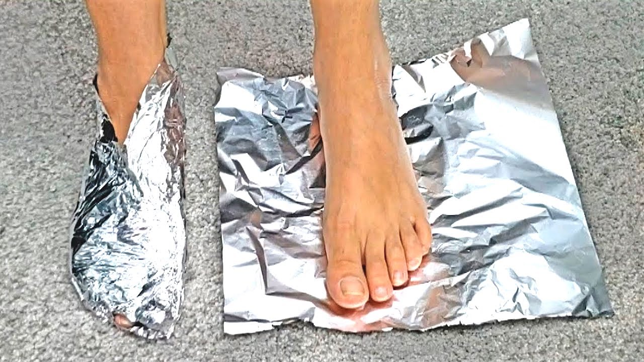 🦶Wrap Aluminum Foil Around Your Feet And Watch What Happens! 🤯🤯