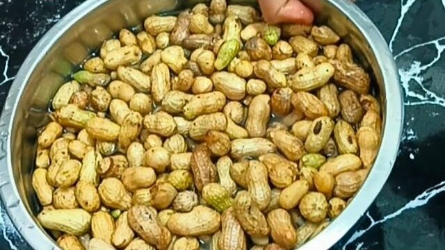 How to Boil Raw Peanuts with Shell