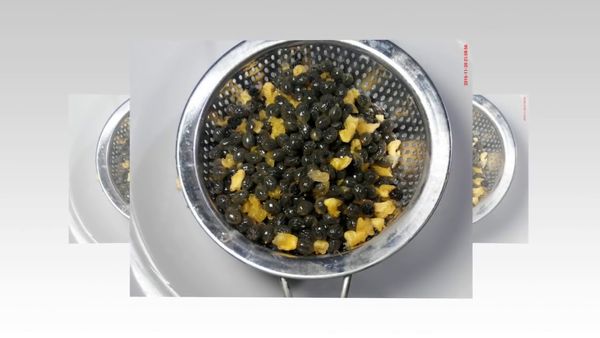 How to Eat Papaya Seeds: A Guide to Their Benefits and Safe Usage