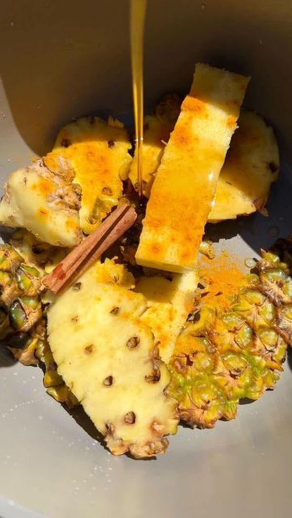 Pineapple and Cinnamon for Weight Loss
