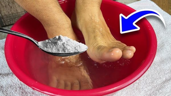 I Put Baking Soda on My Feet, and Look What Happened!
