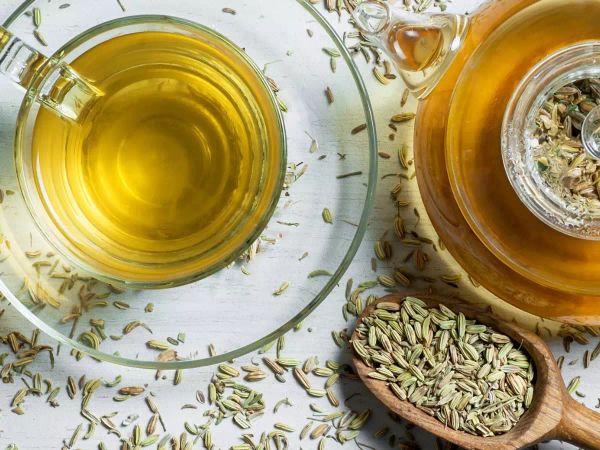 Wie man Fencheltee zubereitet